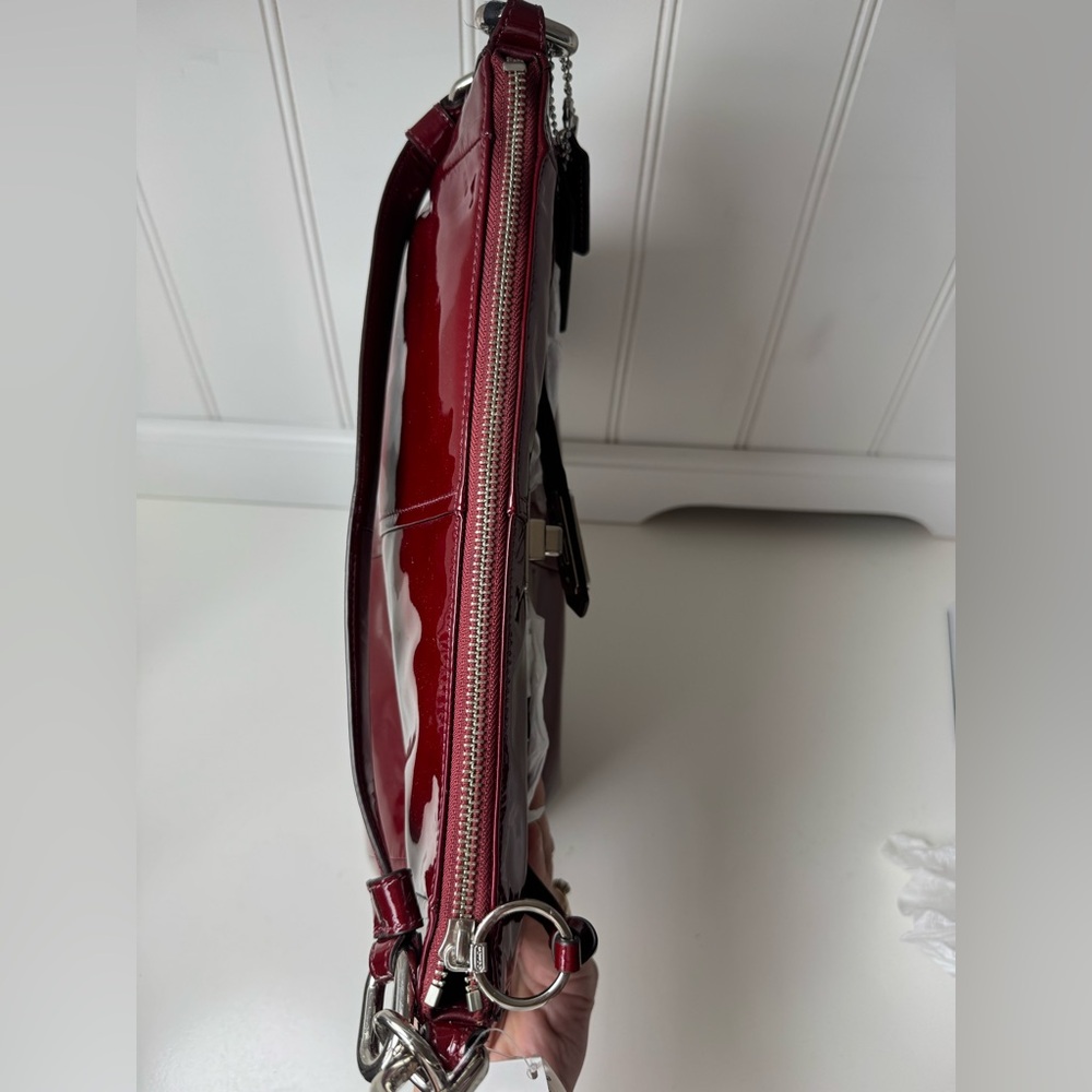Coach Women’s Chelsea Red Patent Leather Hobo Handbag Purse - Picture 8 of 12
